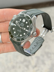 2026 Omega Seamaster Diver Steel Green Dial 42mm Auto Men’s 210.32.42.20.10.001