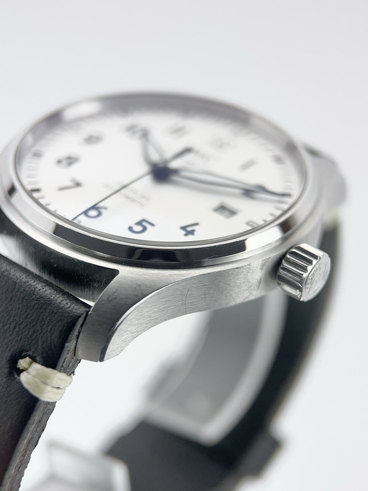 IWC Pilot Mark XX Stainless Steel White Dial 40mm Automatic Mens Watch IW328208