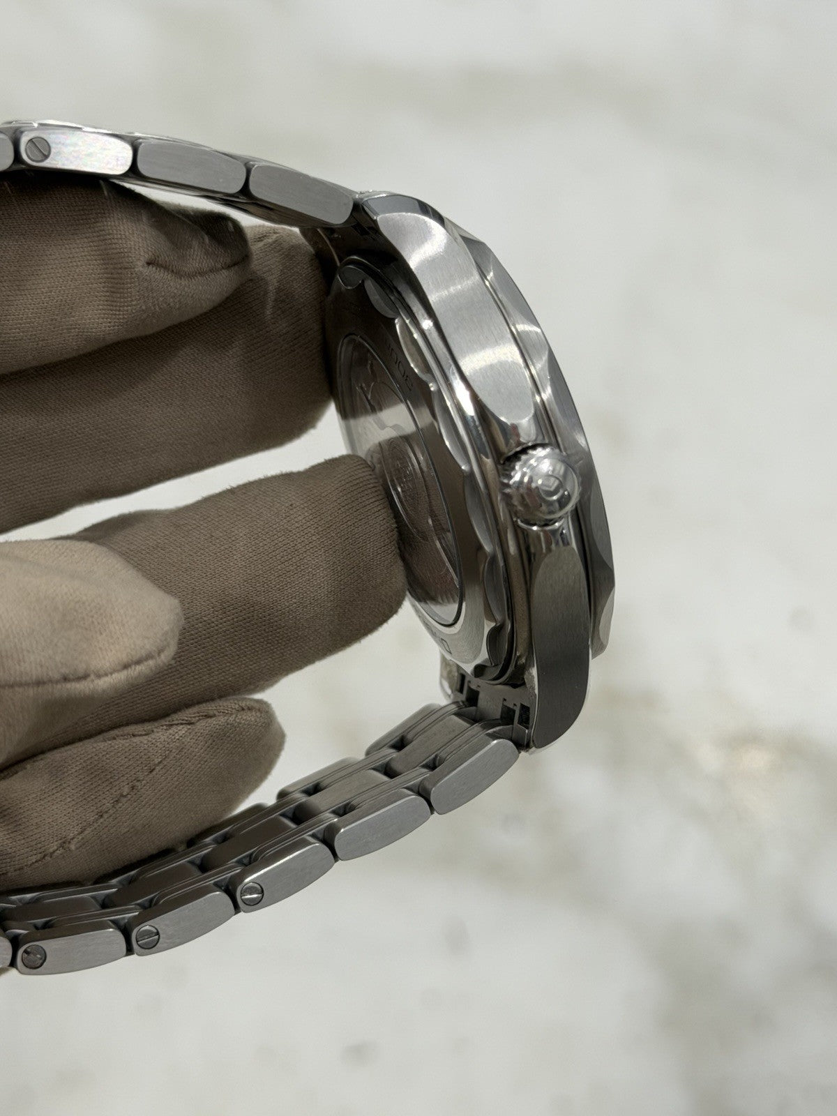 Omega Seamaster Steel White Dial 42mm Automatic Watch 210.30.42.20.04.001