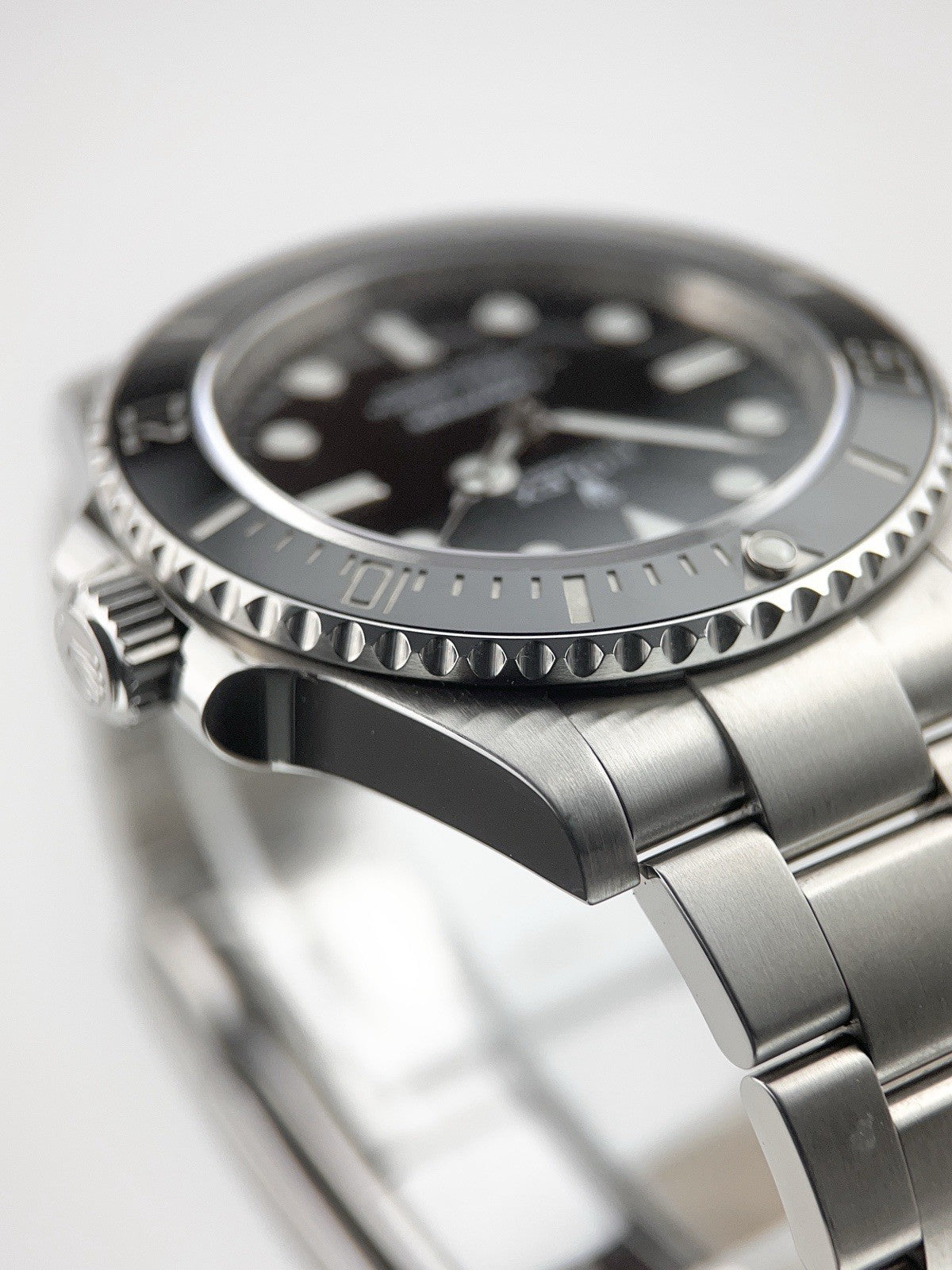 Rolex Submariner Stainless Steel Black Dial 41mm Automatic Men's Watch 124060