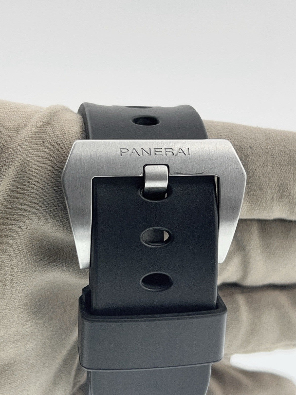 Panerai Luminor Stainless Steel Black Dial 44mm Manual Wind Men’s Watch PAM00233