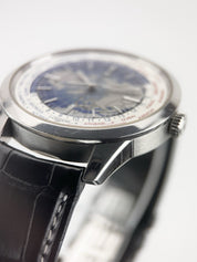 Jaeger-LeCoultre Stainless Steel Blue Dial 41.6mm Automatic Men's Watch Q8108420