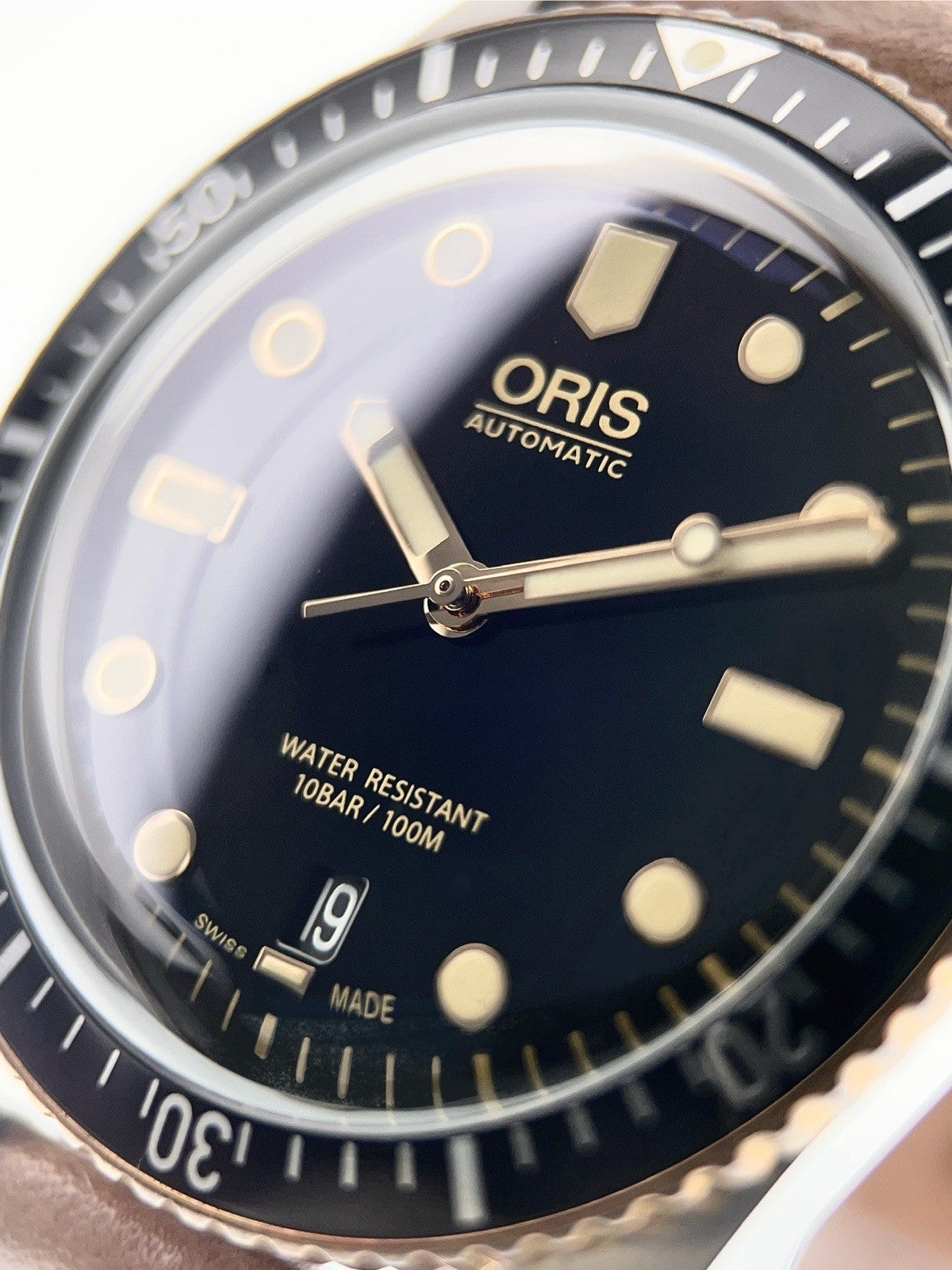 Oris Divers Sixty Five Stainless Steel Black Dial 40mm Automatic Mens Watch 7707