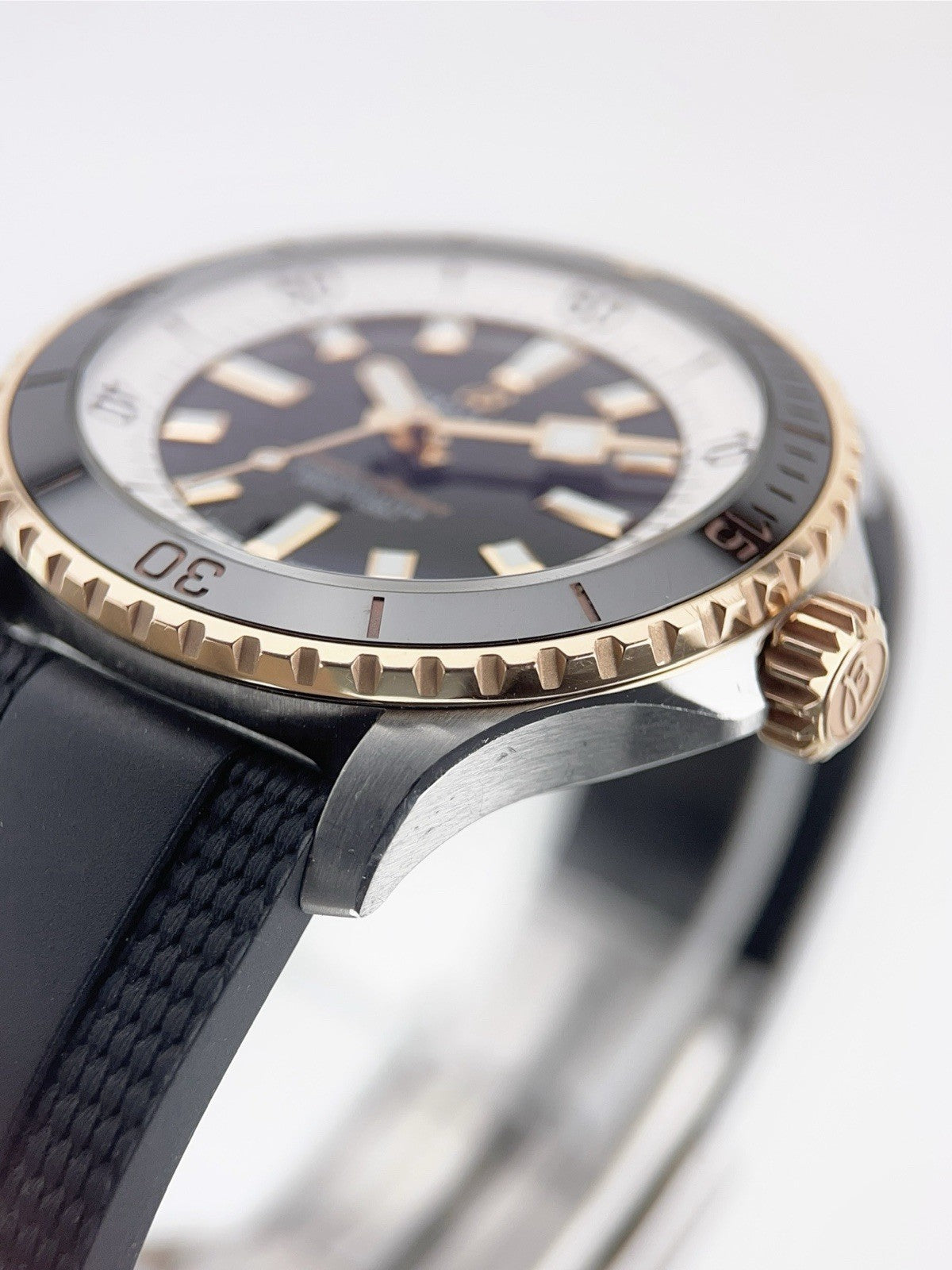 Breitling Superocean Gold & Steel Black Dial 42mm Automatic Men’s Watch U17375