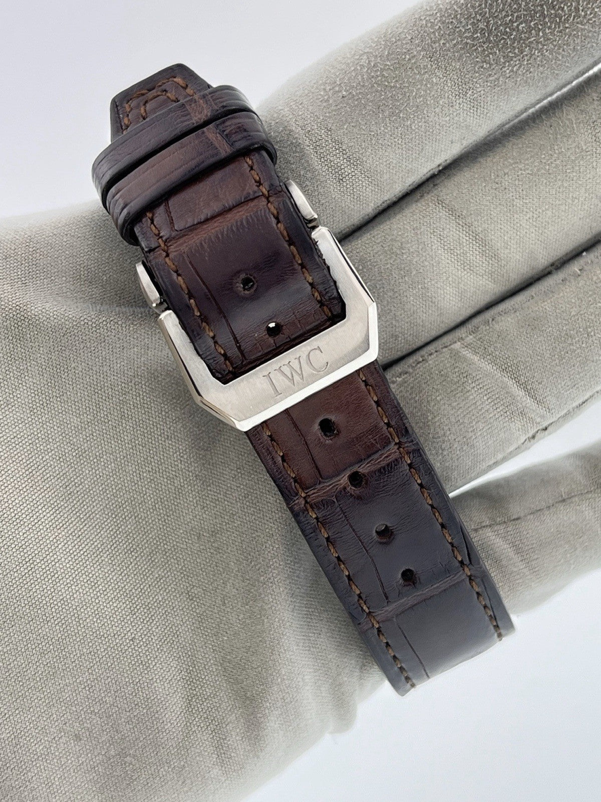 IWC Big Pilot 18k White Gold Grey Dial 46mm Automatic Mens Watch IW500402