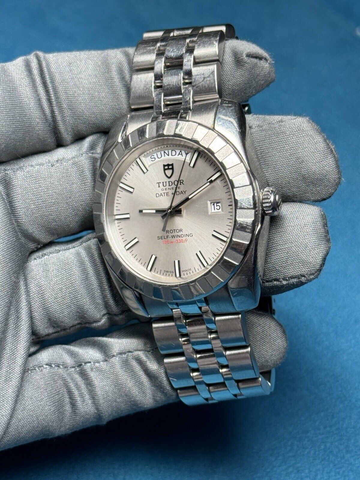 2010 Tudor Classic Date Day Automatic  23010 Men's Watch Silver  - Box/Papers