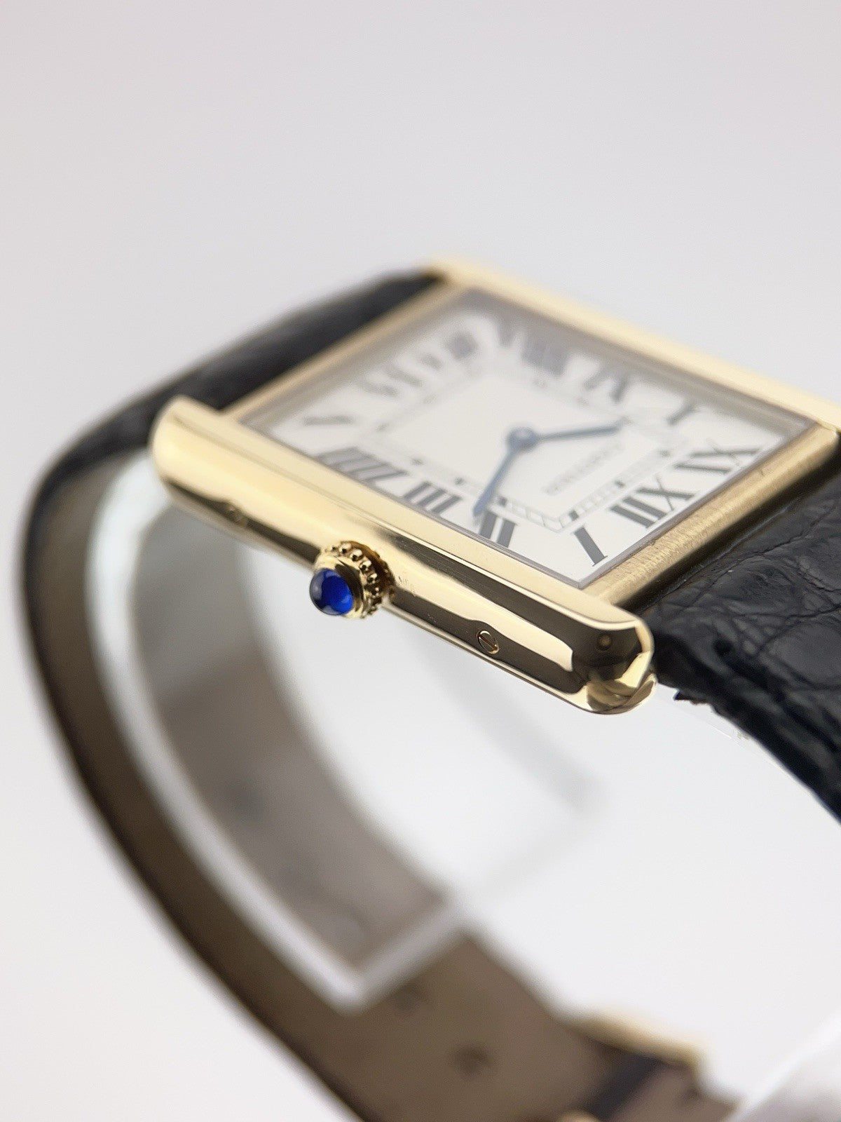 Cartier Tank Solo 18k Yellow Gold Silver Dial 27mm Quartz Men's Watch W1018855