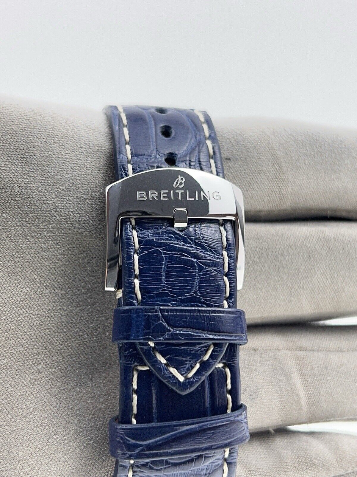 Breitling Navitimer Stainless Steel Blue Dial A17325 | Birmingham Luxury Watches Michigan