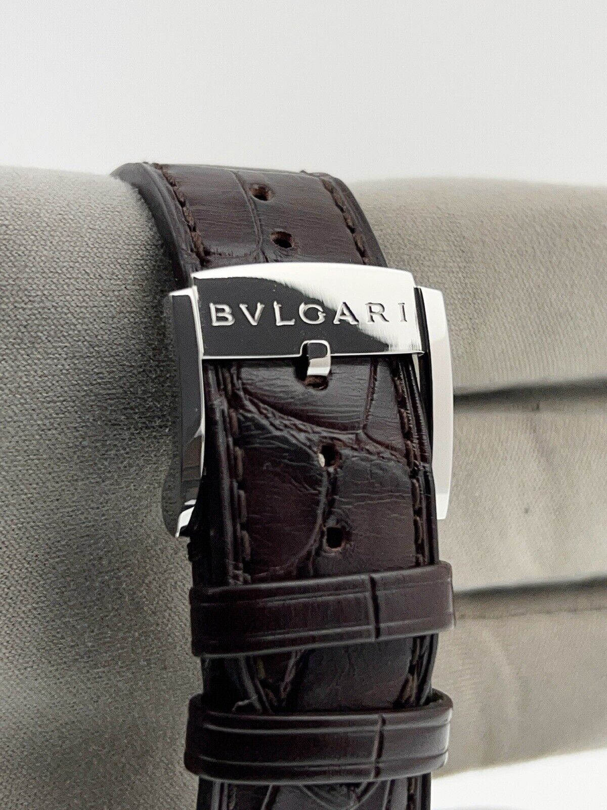 Octo Roma OC 41 Steel Gold Bvlgari Watch | Birmingham Luxury Watches Michigan