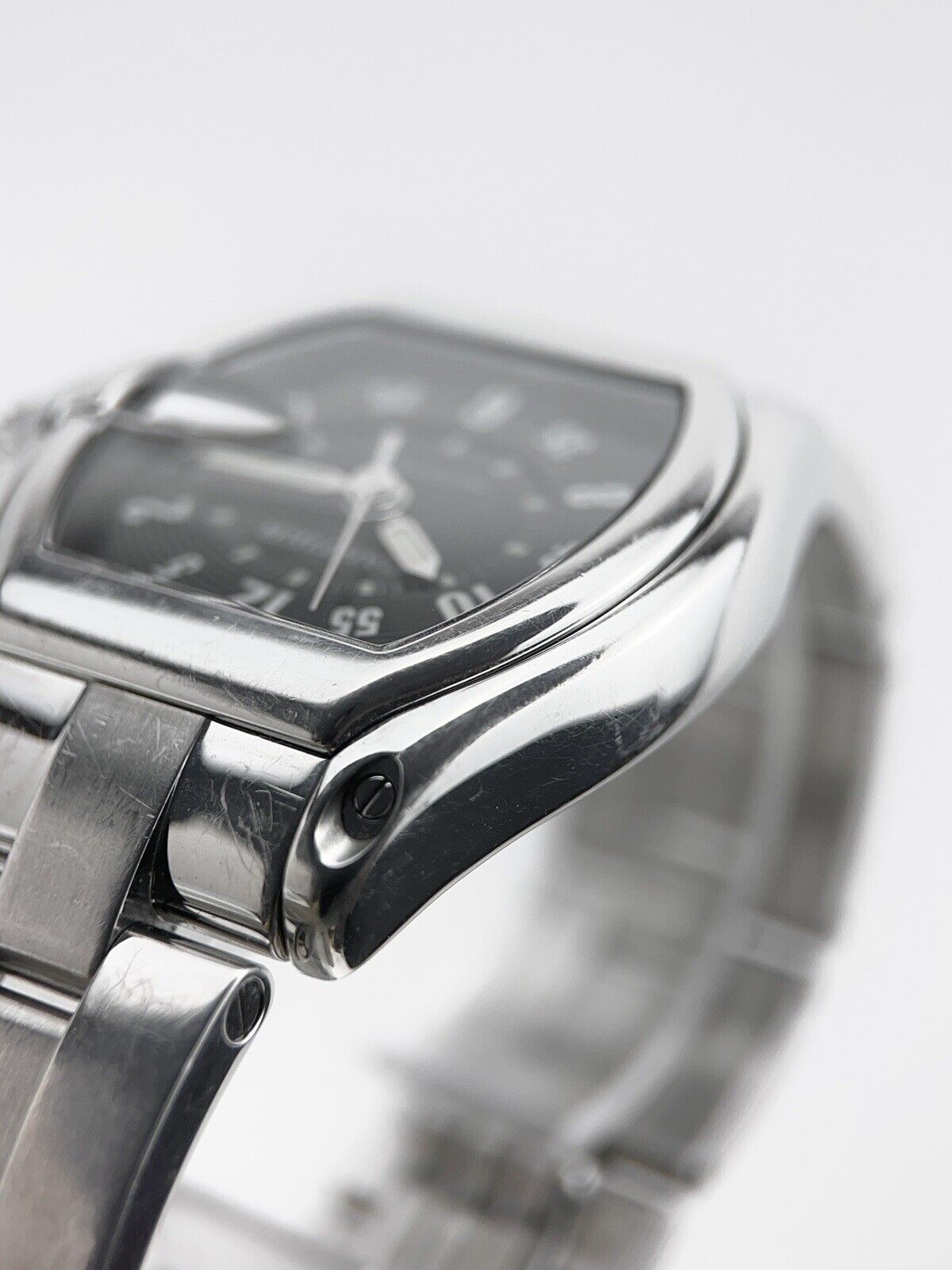 Cartier Roadster 39mm Stainless Steel Automatic 2510 Men's Black Dial Watch