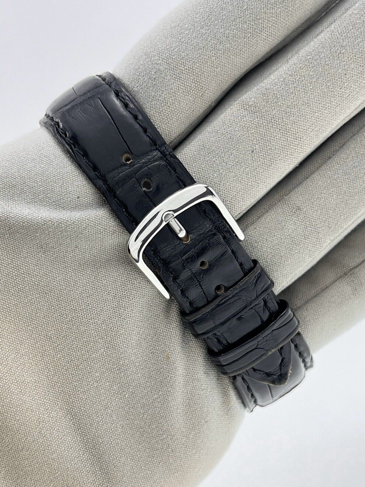 Mens Cartier Tank Américaine Large 18k White Gold Automatic W2603256