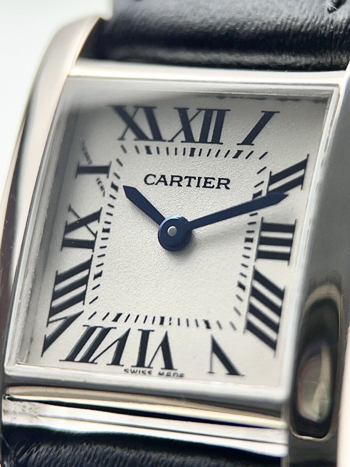 Cartier Tank Française 20mm 18k White Gold Quartz 2403