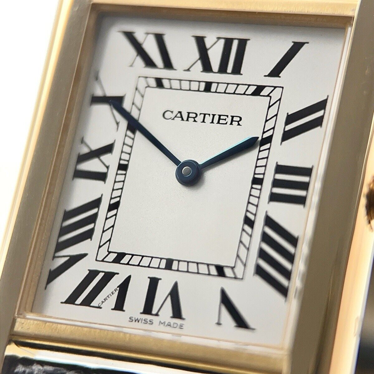27mm Cartier Tank Solo 18k Yellow Gold 2742 Silver Dial Watch