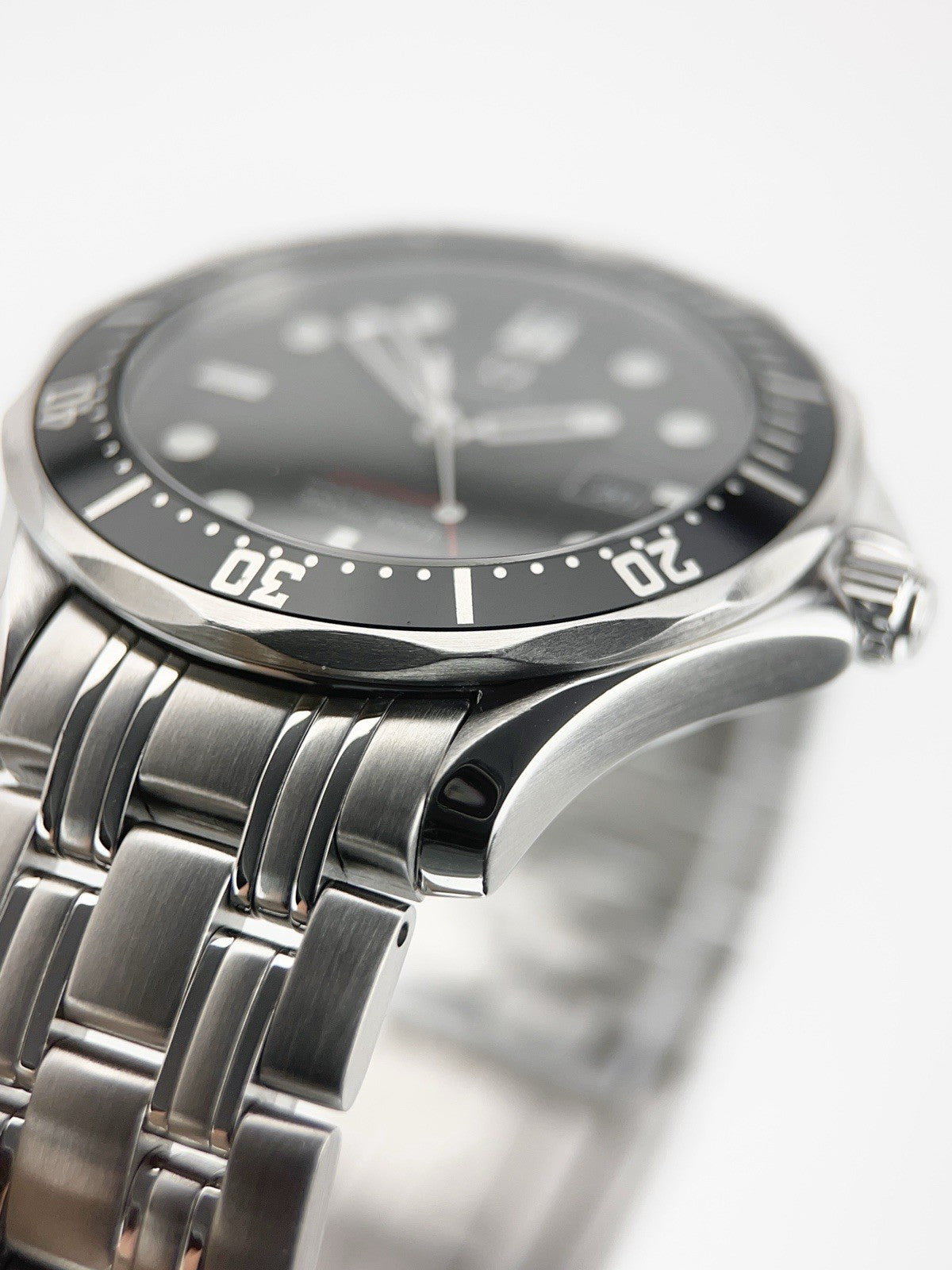 Omega Seamaster Diver 21230416101001 | Birmingham Luxury Watches Birmingham Michigan