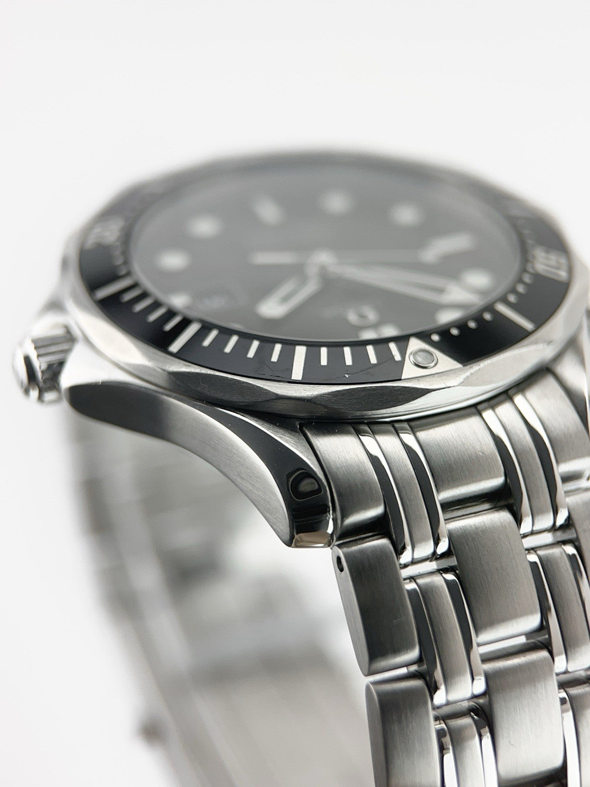 Omega Seamaster Diver 21230416101001 | Birmingham Luxury Watches Birmingham Michigan