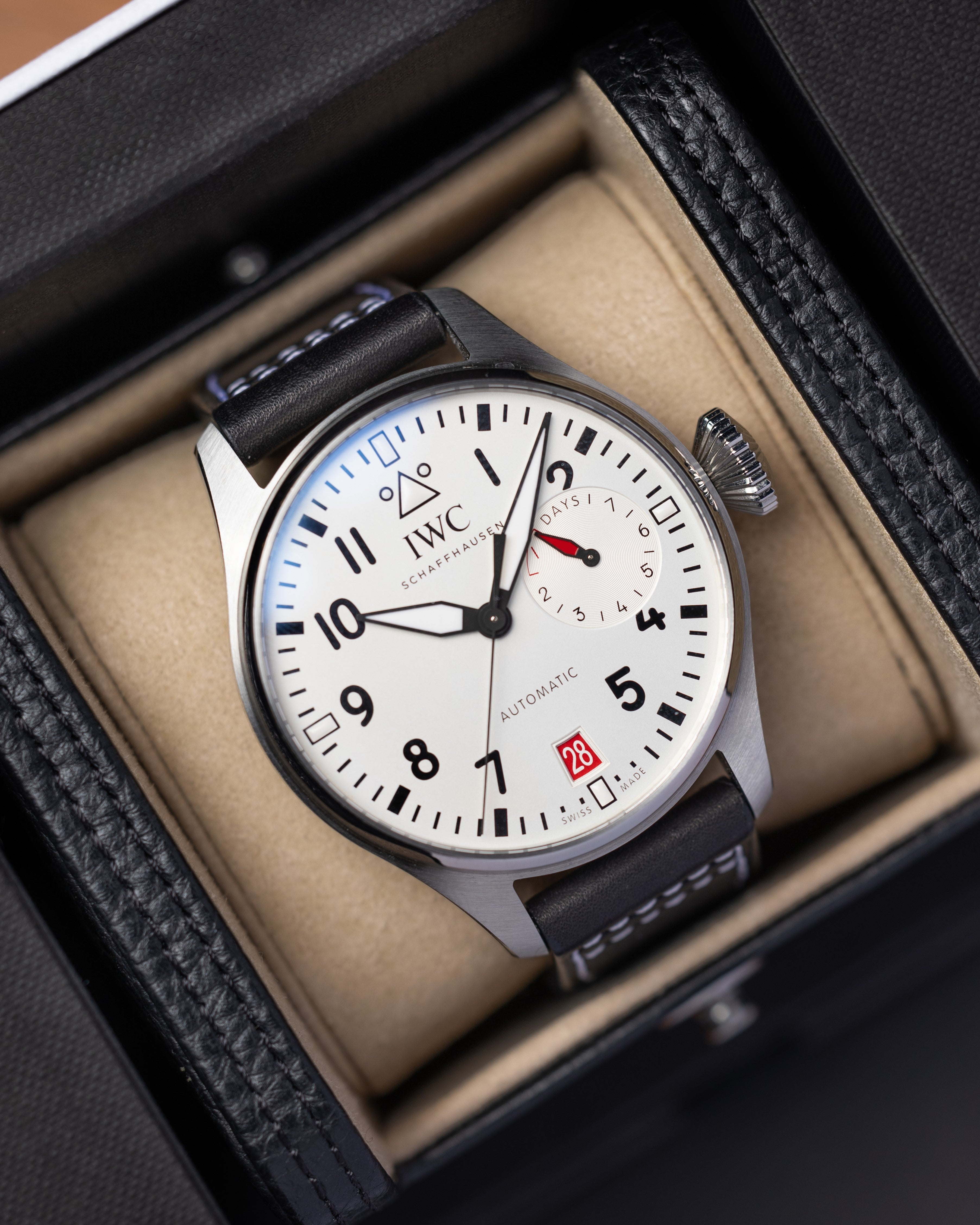 NEW Carl F Bucherer Manero AutoDate Steel & Gold 42mm