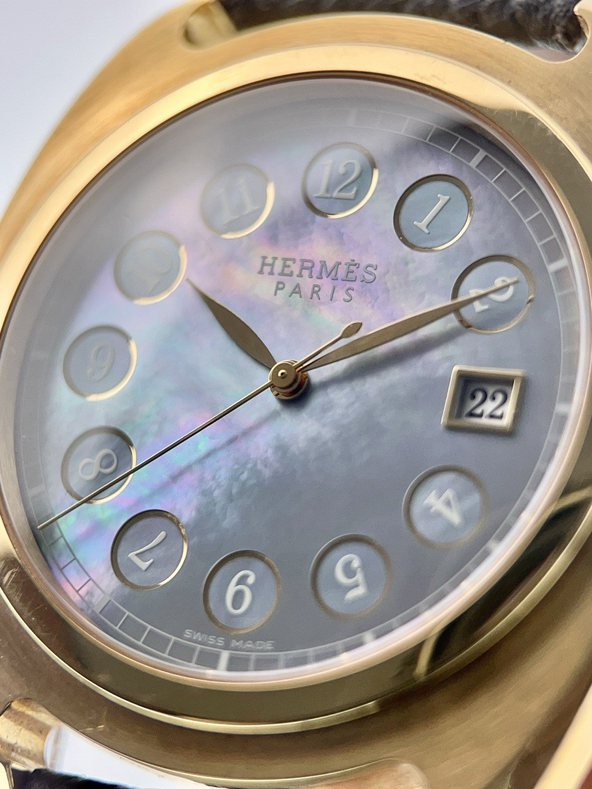 Hermès Dressage 40 DR.785 Mother of Pearl | Birmingham Luxury Watches Birmingham, Michigan