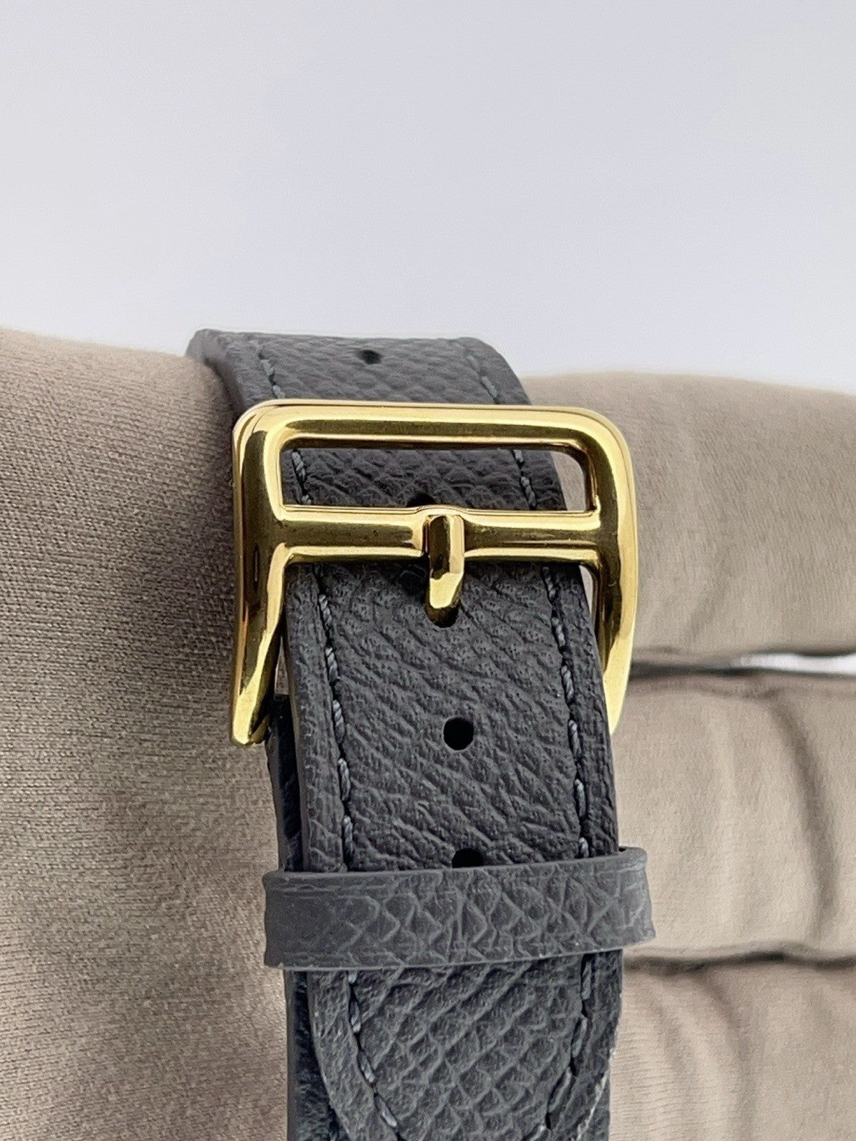 Hermès Dressage 40 DR.785 Mother of Pearl | Birmingham Luxury Watches Birmingham, Michigan