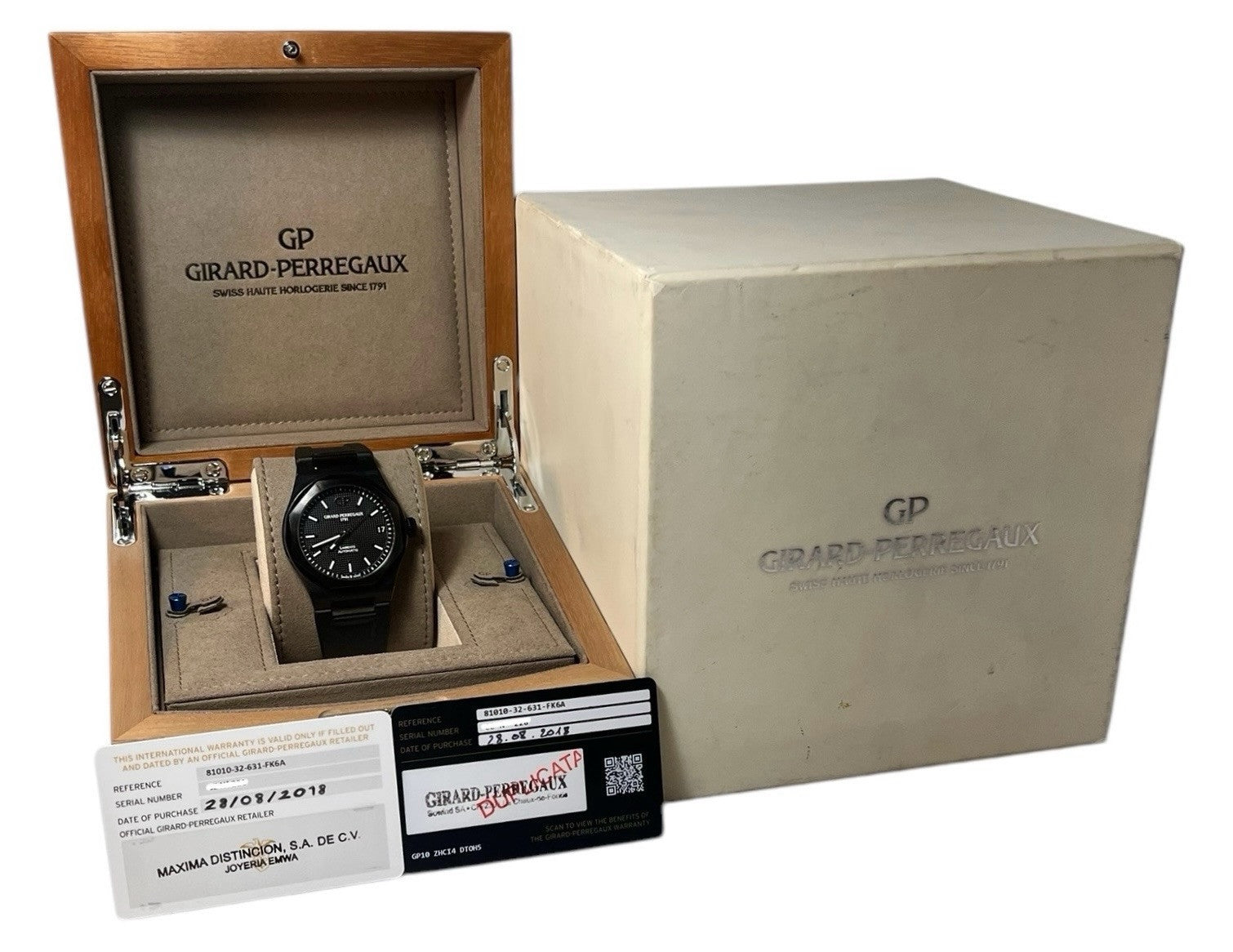 Girard Perregaux Laureato Ceramic Black Dial 42mm Automatic Men’s 81010-32-631