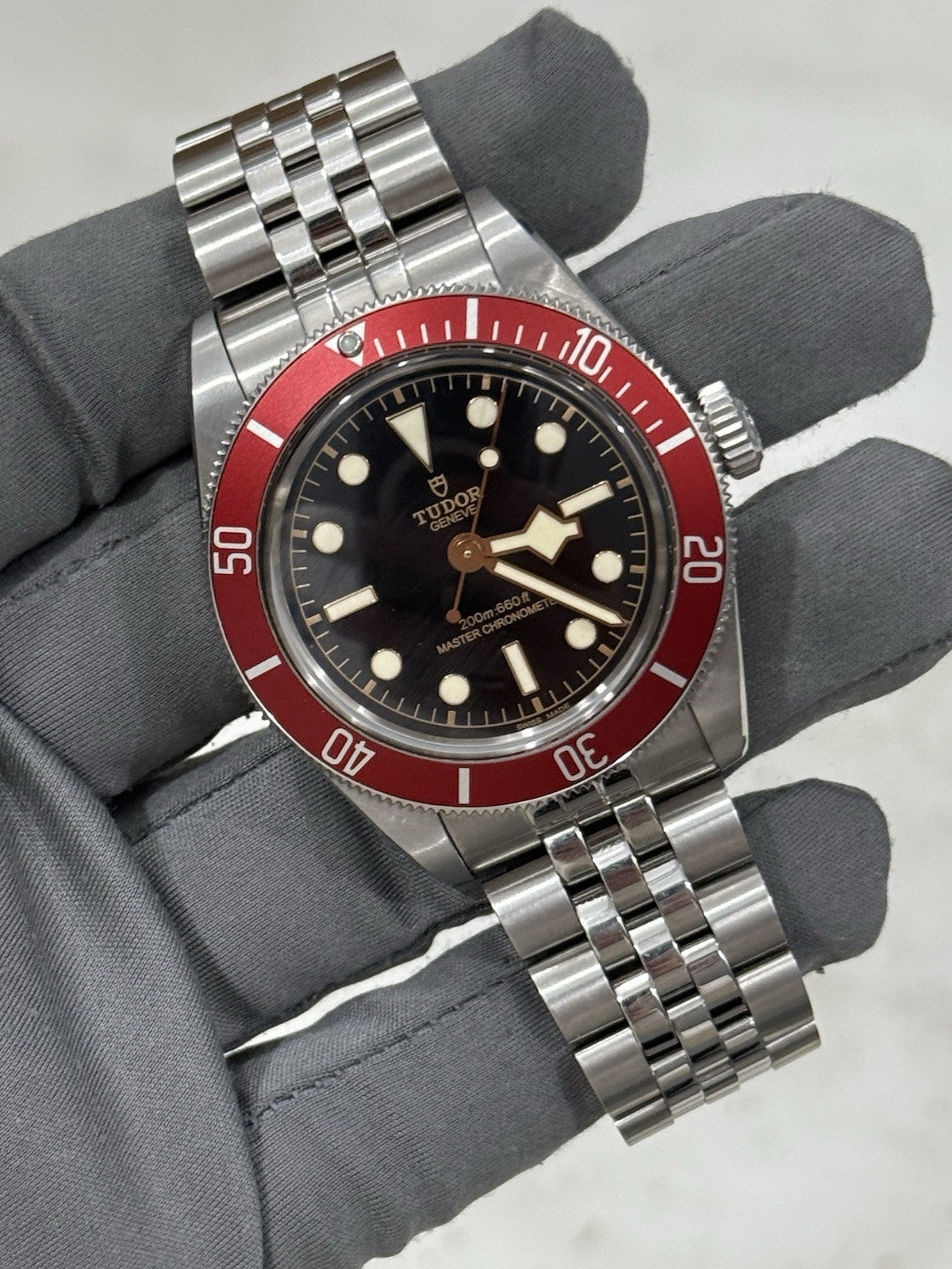 2/2024 Tudor Black Bay Men's Red Bezel Black Dial 41mm Automatic Watch