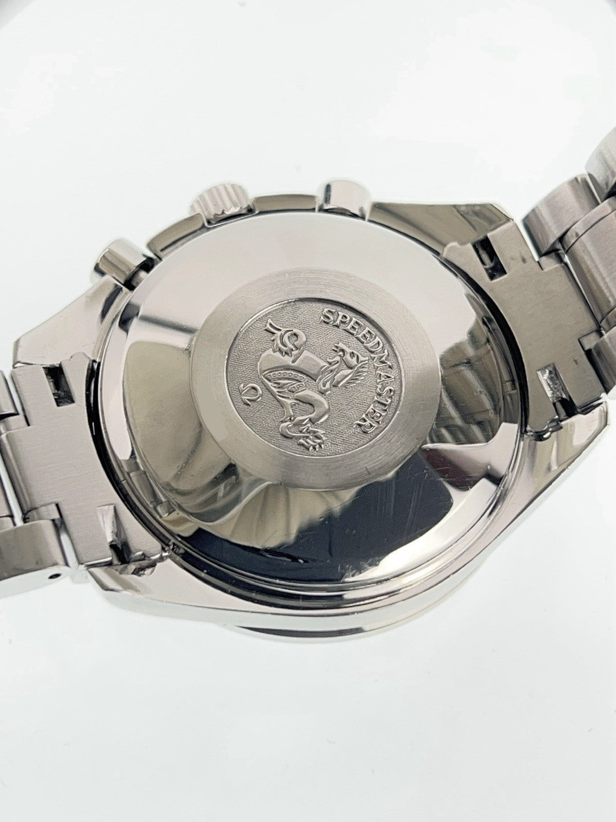 Omega Speedmaster Stainless Steel Silver Dial 39mm Automatic Men's Watch 3513.33