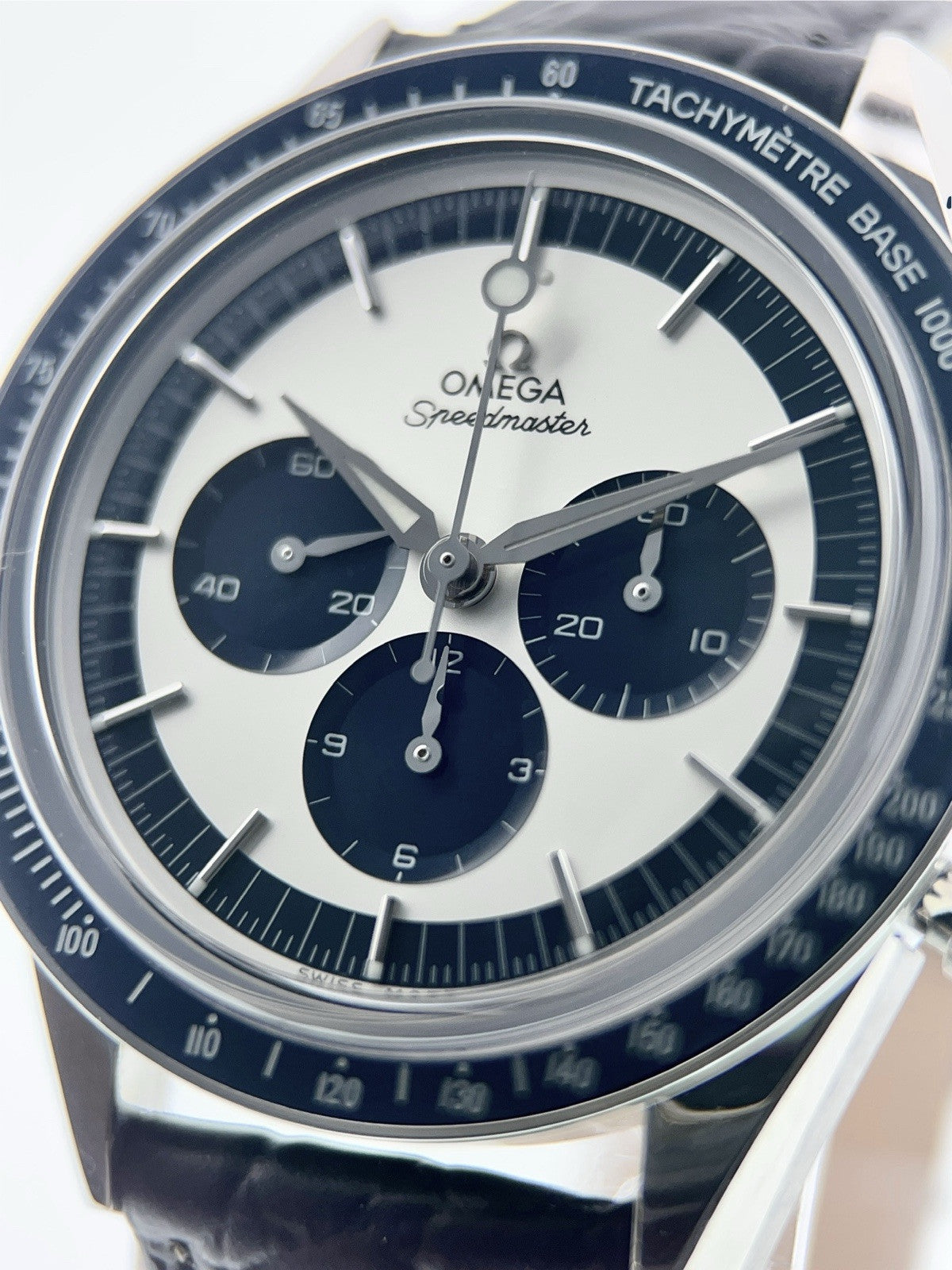 Omega Speedmaster Stainless Steel Silver Dial 39mm Limited Edition Watch