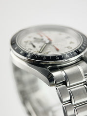 Omega Speedmaster Stainless Steel Silver Dial 39mm Automatic Men's Watch 3513.33