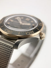 NEW 2025 Omega Seamaster Titanium GREEN Dial 42mm Watch 210.90.42.20.10.001