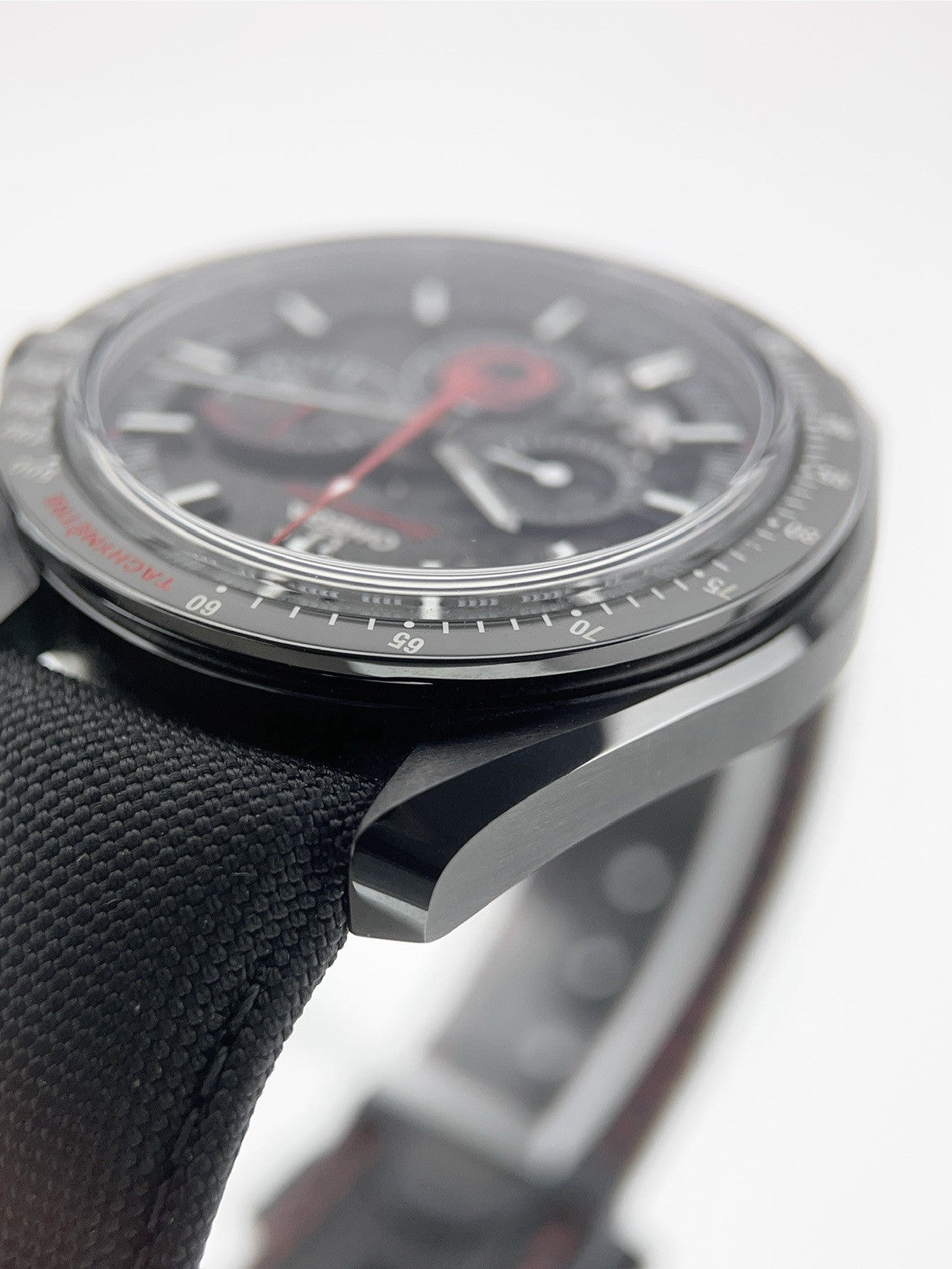 Omega Speedmaster Dark Side of the Moon Team Alinghi 44mm 311.92.44.30.01.002