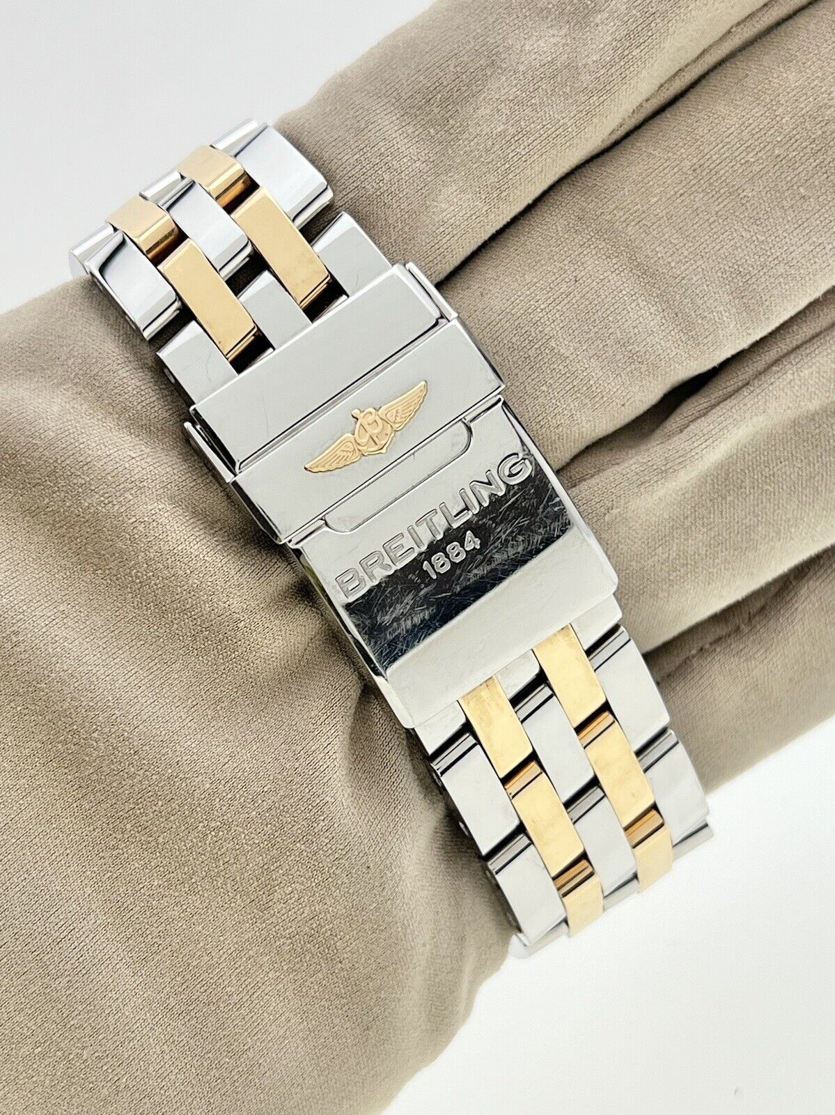 Breitling Chronomat 44 Gold & Steel 44mm Automatic Men’s Watch CB0420