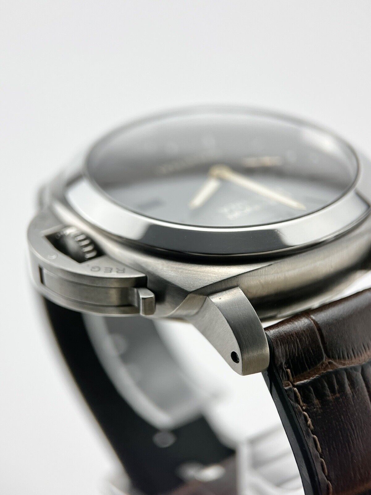 Panerai Luminor 1950 3 Days Titanium Mens Automatic 44mm Watch PAM00351
