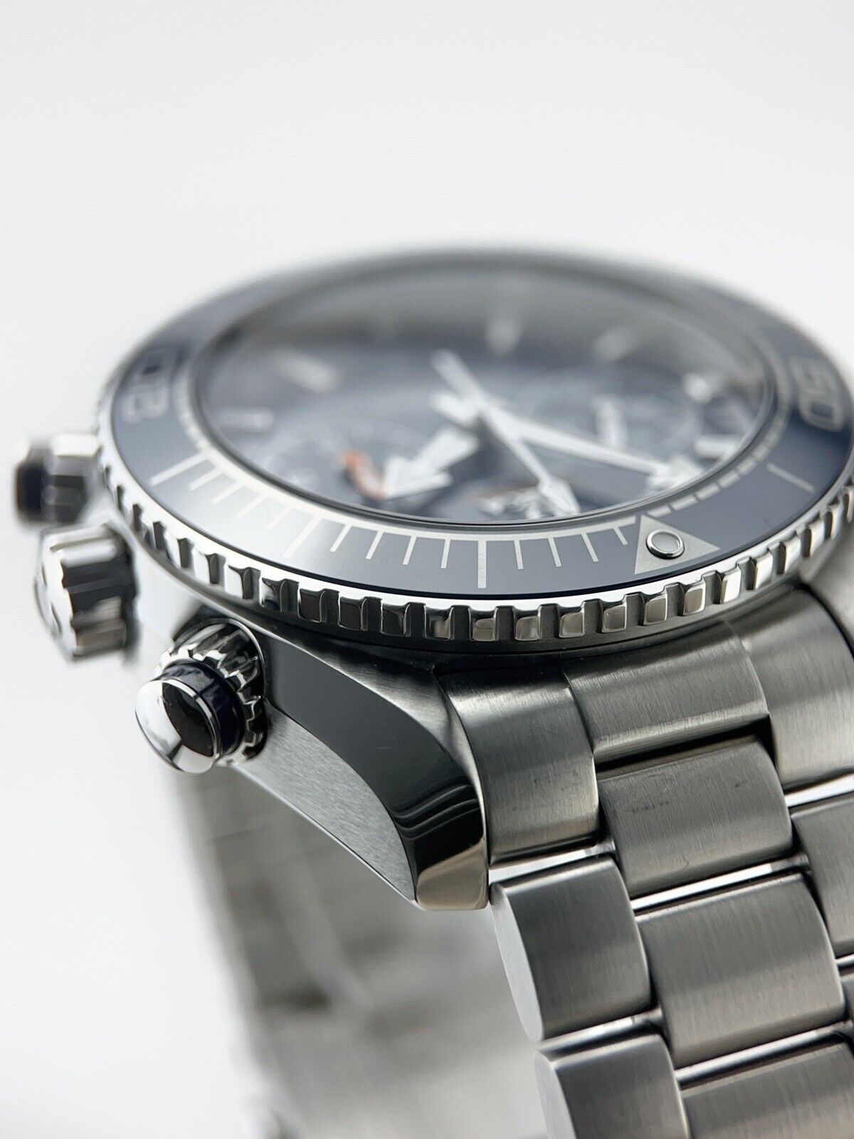 OMEGA Seamaster Planet Ocean Chronograph Blue Dial 215.30.46.51.03.001 - 45mm