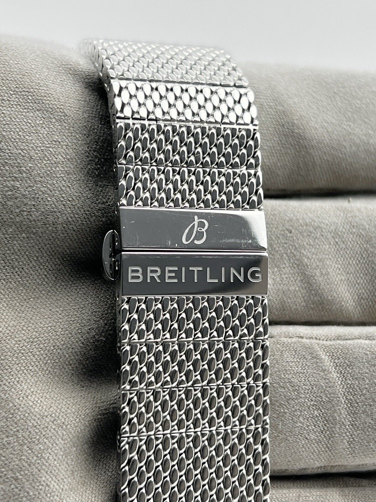 Breitling Superocean Special Edition Rainbow A10370  42mm Auto - Box And Papers