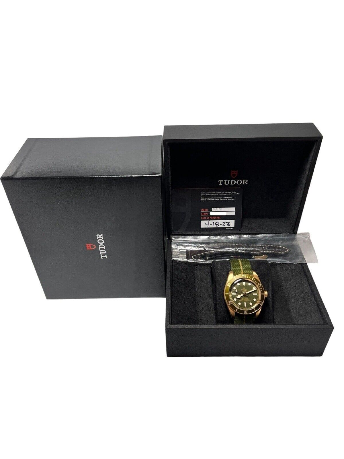Tudor Black Bay 18k Yellow Gold Green 39mm Automatic Men’s Watch 79018V B&P 2023