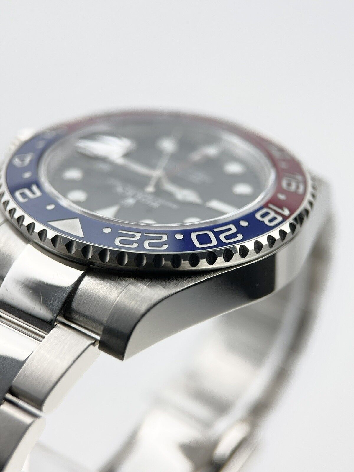 Rolex GMT-Master II "Pepsi" Auto 40mm White Gold Mens Bracelet Watch 116719BLRO