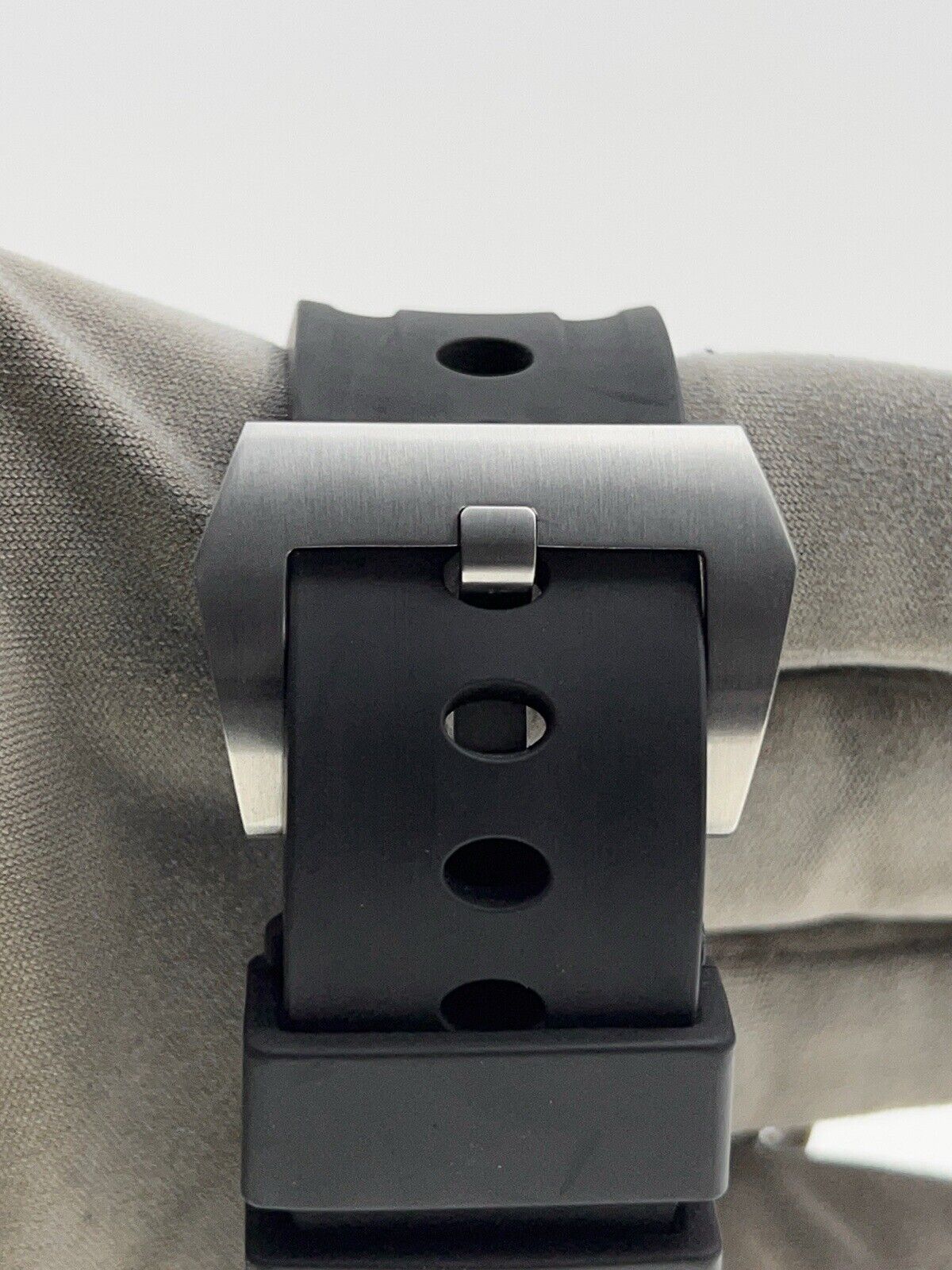 Panerai Luminor Base Logo Stainless Steel Black 44mm Manual Wind Watch PAM00733