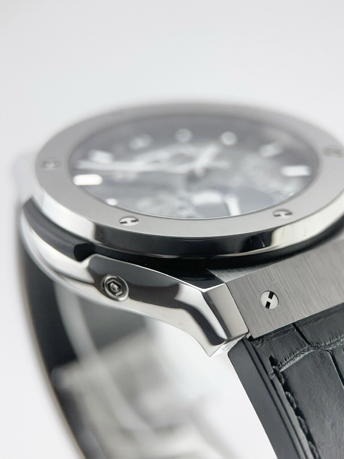 Hublot Classic Fusion Aerofusion Titanium 45mm Automatic Men’s 517.NX.0170.LR