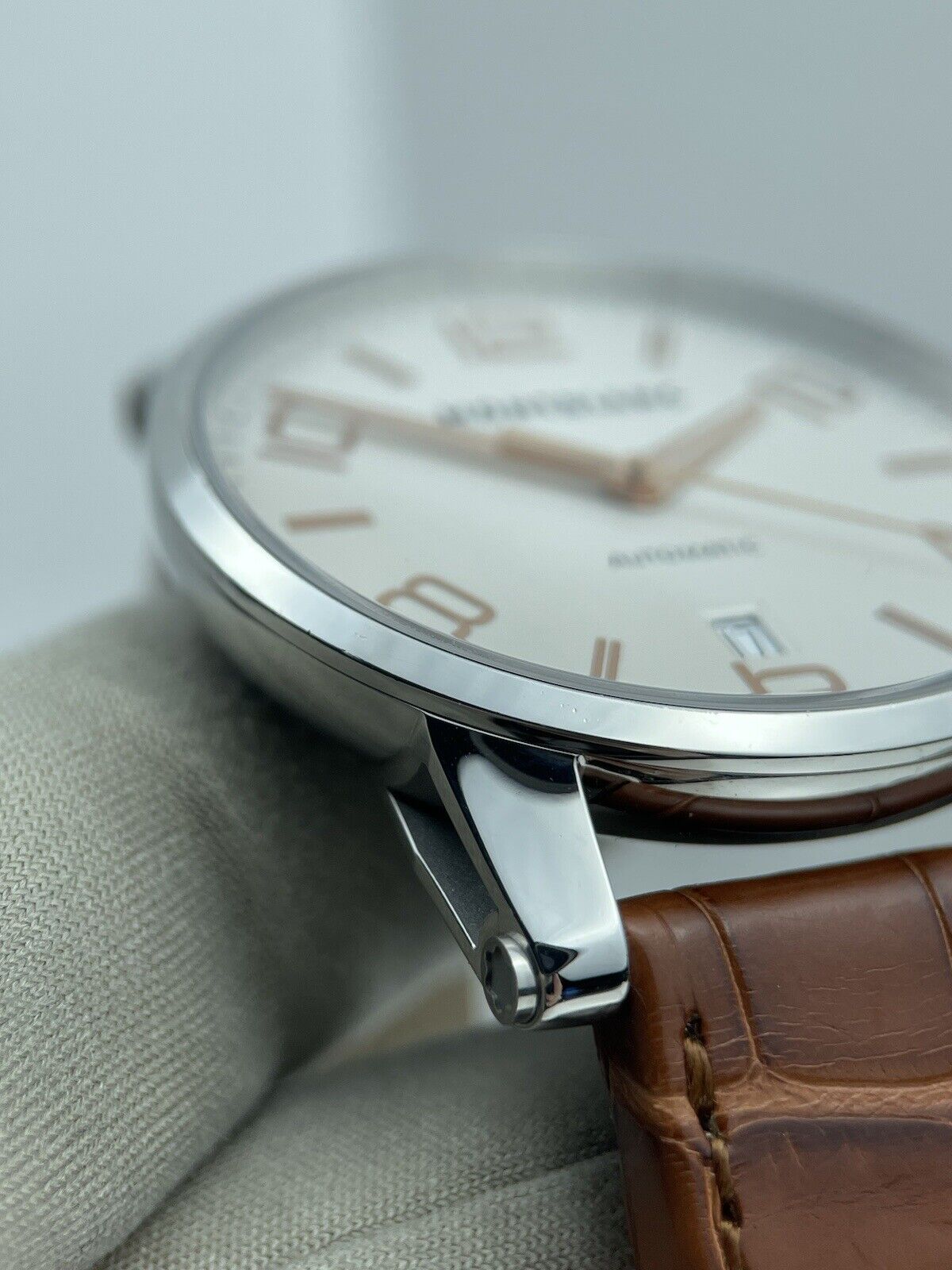 Montblanc Time Walker 7210 Automatic Ivory Dial Date Brown Leather Men's Watch