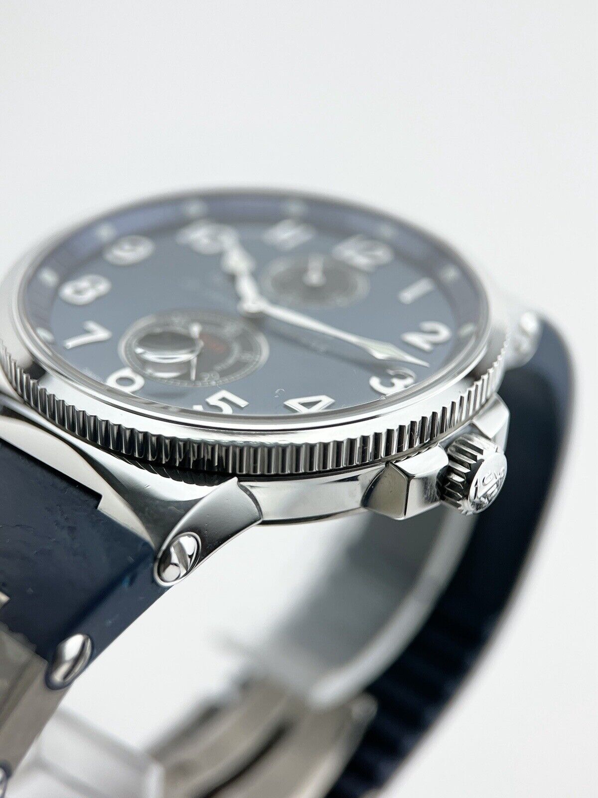 2011 Ulysse Nardin Marine Chronometer Automatic Watch 41mm Blue Dial 263-66