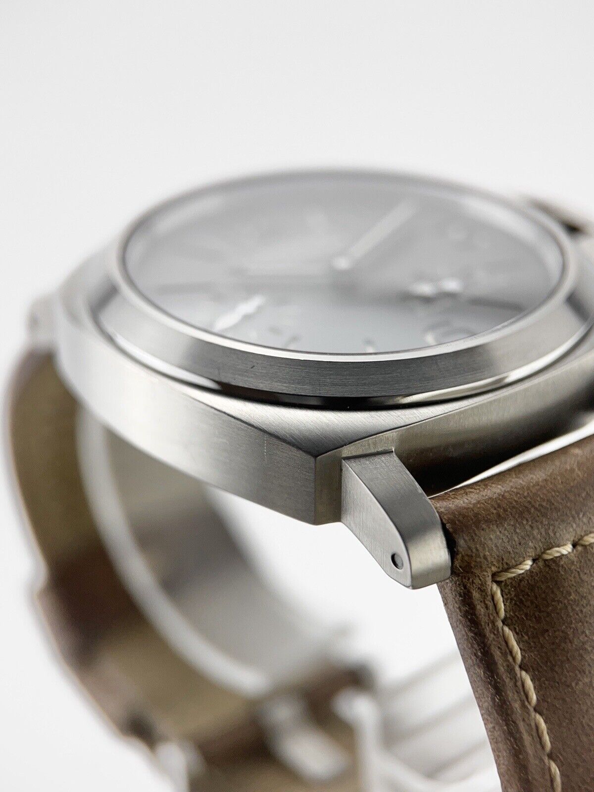Panerai Luminor 8 Days Titanium Black 44mm Automatic Men’s Watch PAM00797