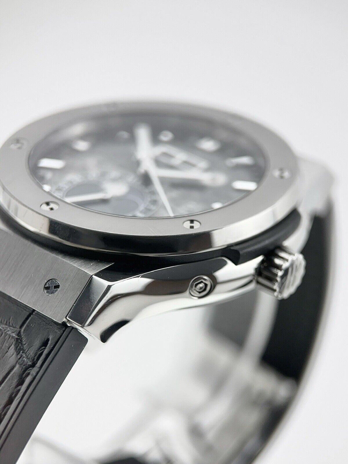 Hublot Classic Fusion Aerofusion Titanium 45mm Automatic Men’s 517.NX.0170.LR