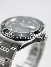 Rolex Submariner Date Stainless Steel Black 40mm Automatic Men’s Watch 16610