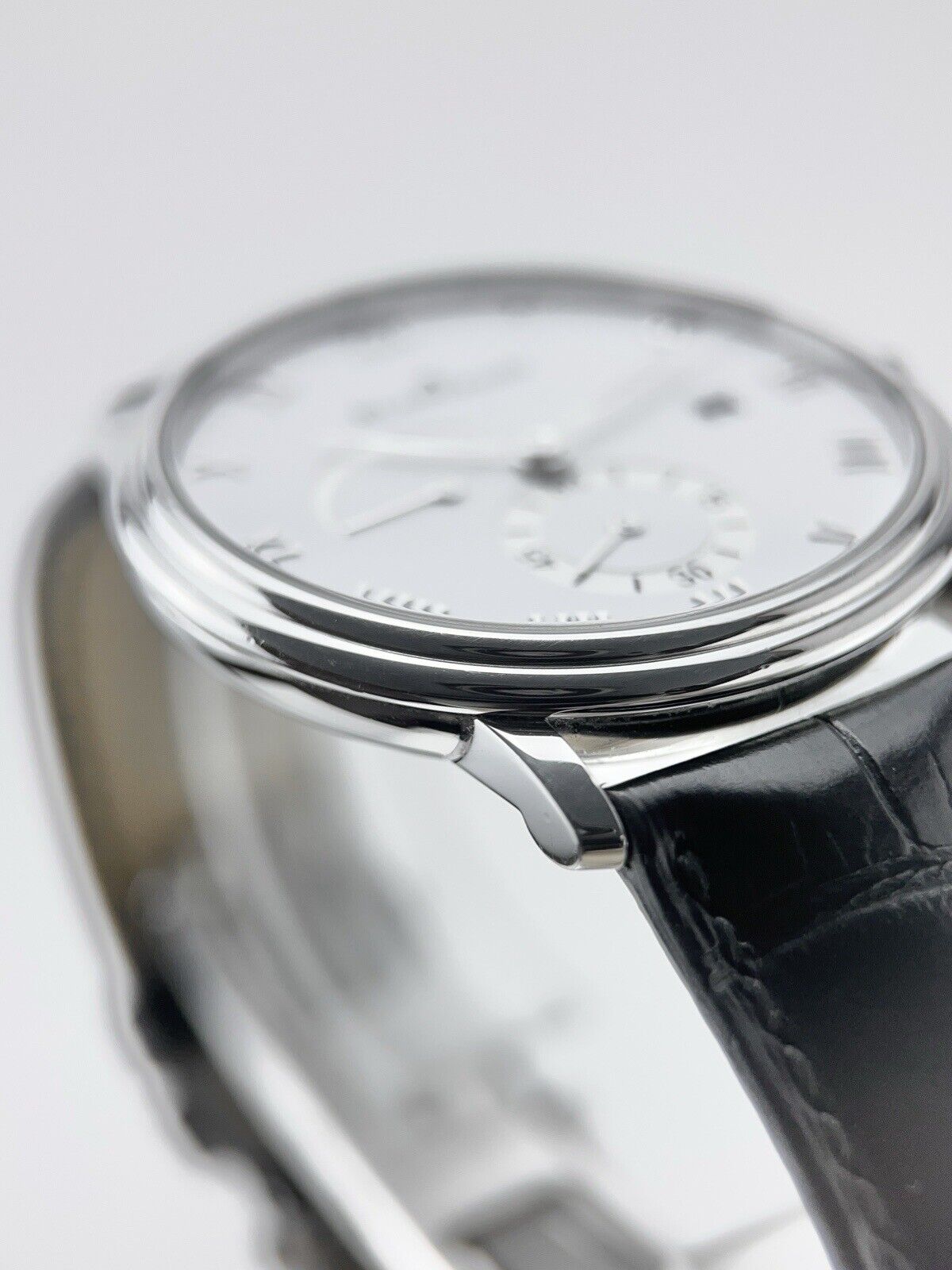 Blancpain Villeret Ultra Slim Stainless Steel White 40mm Manual Wind Men’s Watch