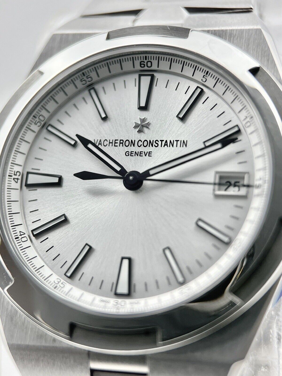2023 Vacheron Constantin Overseas Automatic Watch 41mm 4500V - Box And Papers