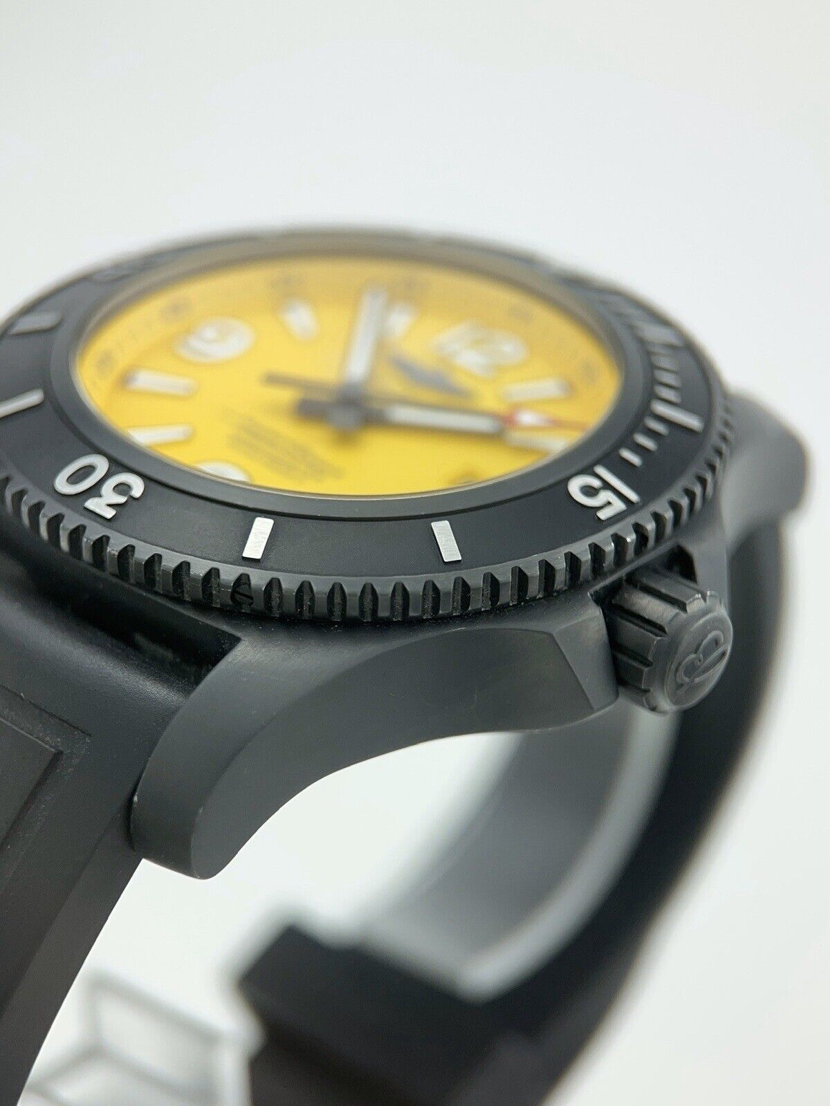 Breitling Superocean 46mm Yellow Dial Automatic Black Stainless Steel M17368