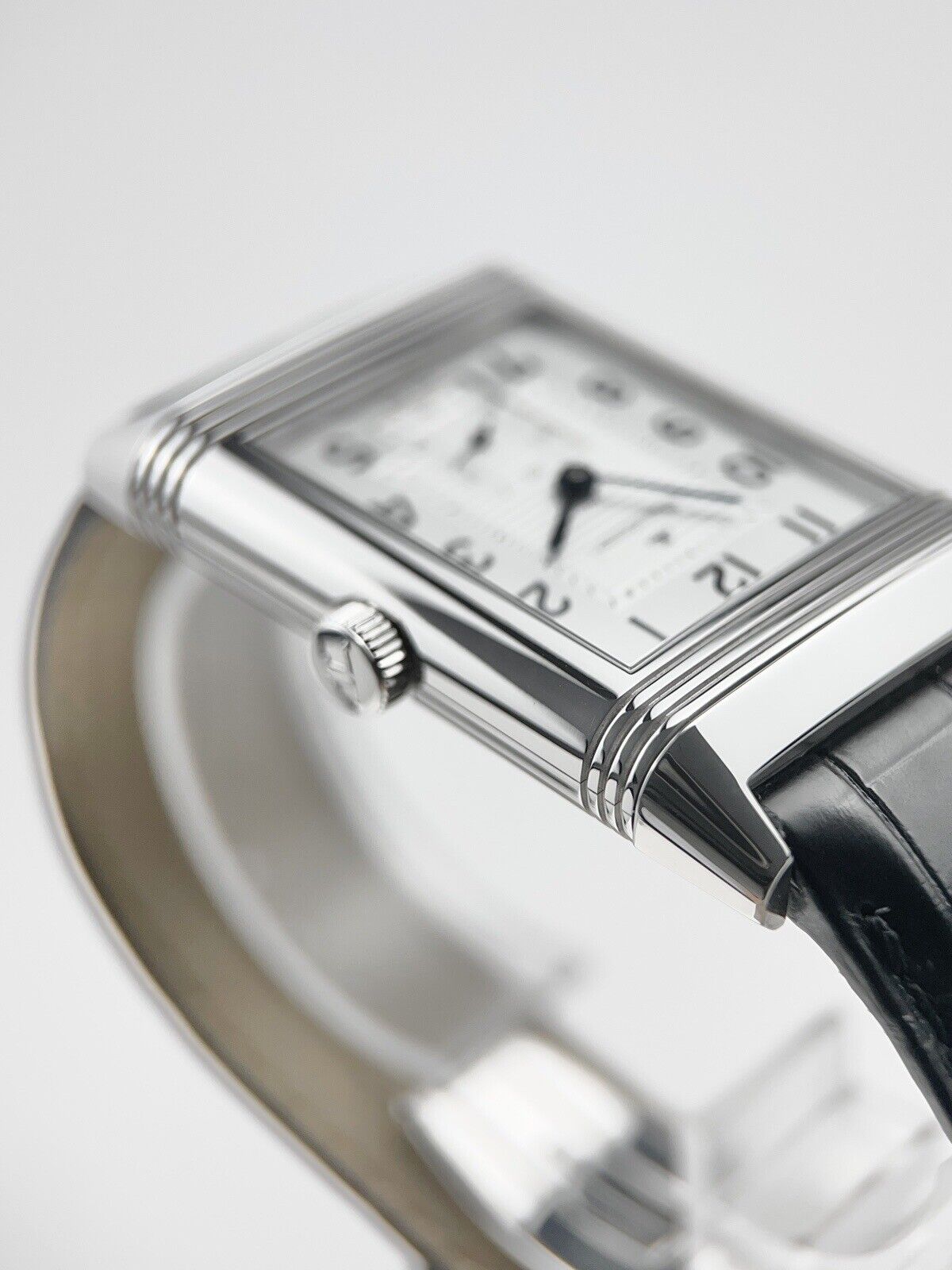 Jaeger-LeCoultre Grand Reverso Stainless Steel Silver Dial 42x30mm 273.8.04