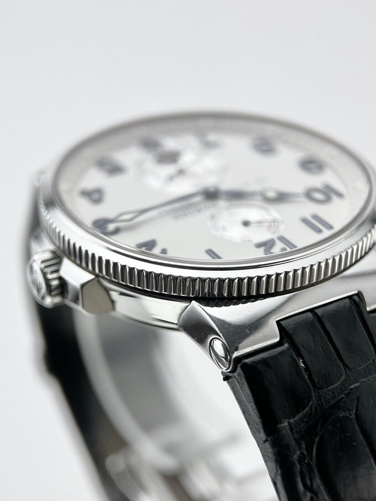 Ulysse Nardin Automatic 41mm Cream Dial 263-66 Stainless Steel - Watch Only
