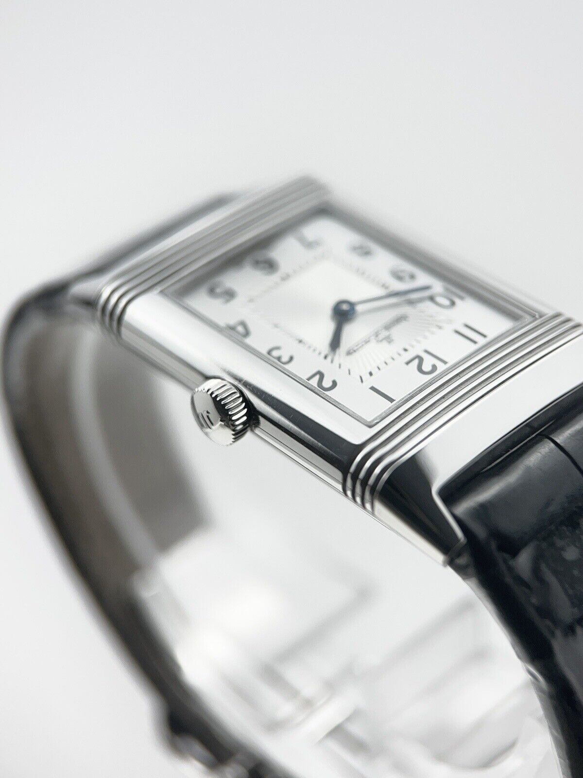 JAEGER-LECOULTRE Q2548440 Reverso Classic Medium Slim Men's Watch Box & Papers