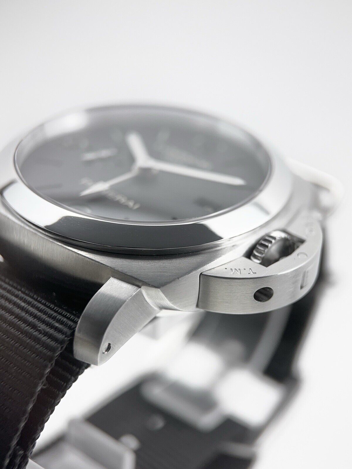 Panerai Luminor GMT Stainless Steel 44mm Automatic Men’s Watch PAM00320