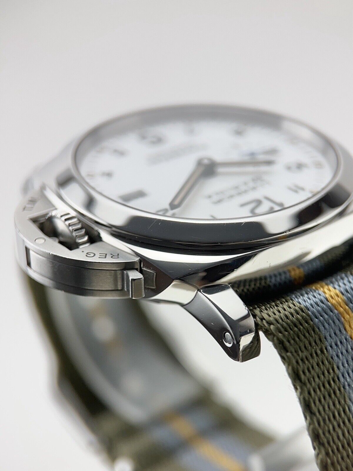 Panerai Luminor Marina Stainless Steel White 42mm Automatic Men’s Watch PAM01523